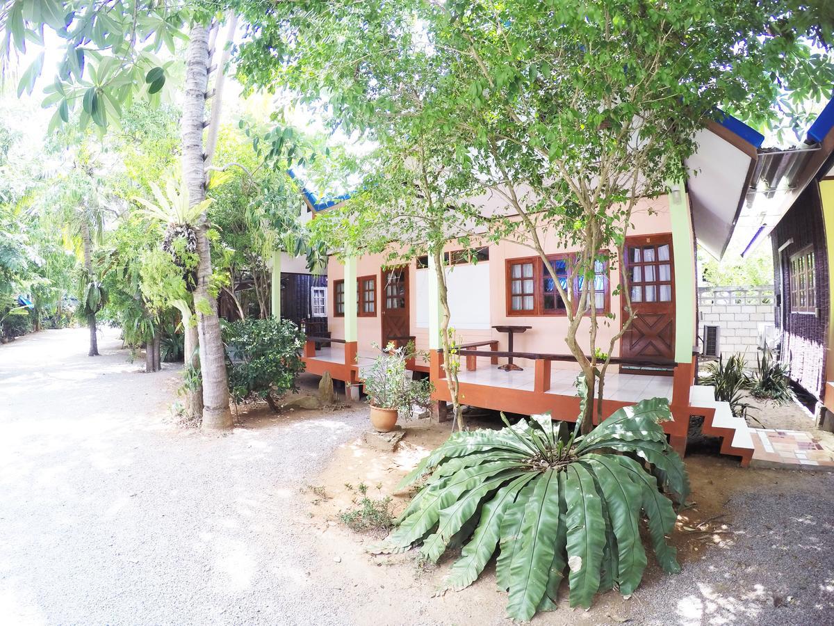 Kasemsuk Resort Bang Saphan Buitenkant foto
